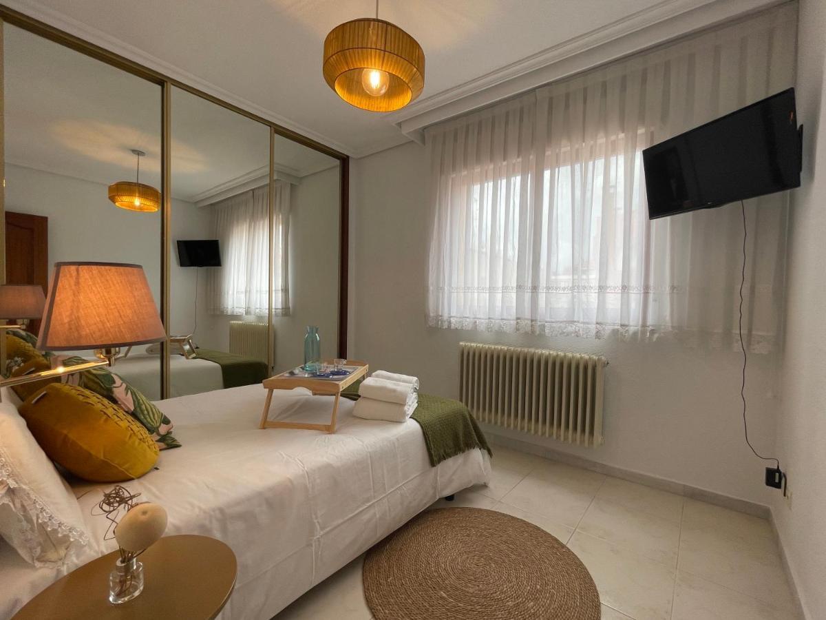Atico Blue Charme Santo Tomas Apartment Salamanca Bagian luar foto